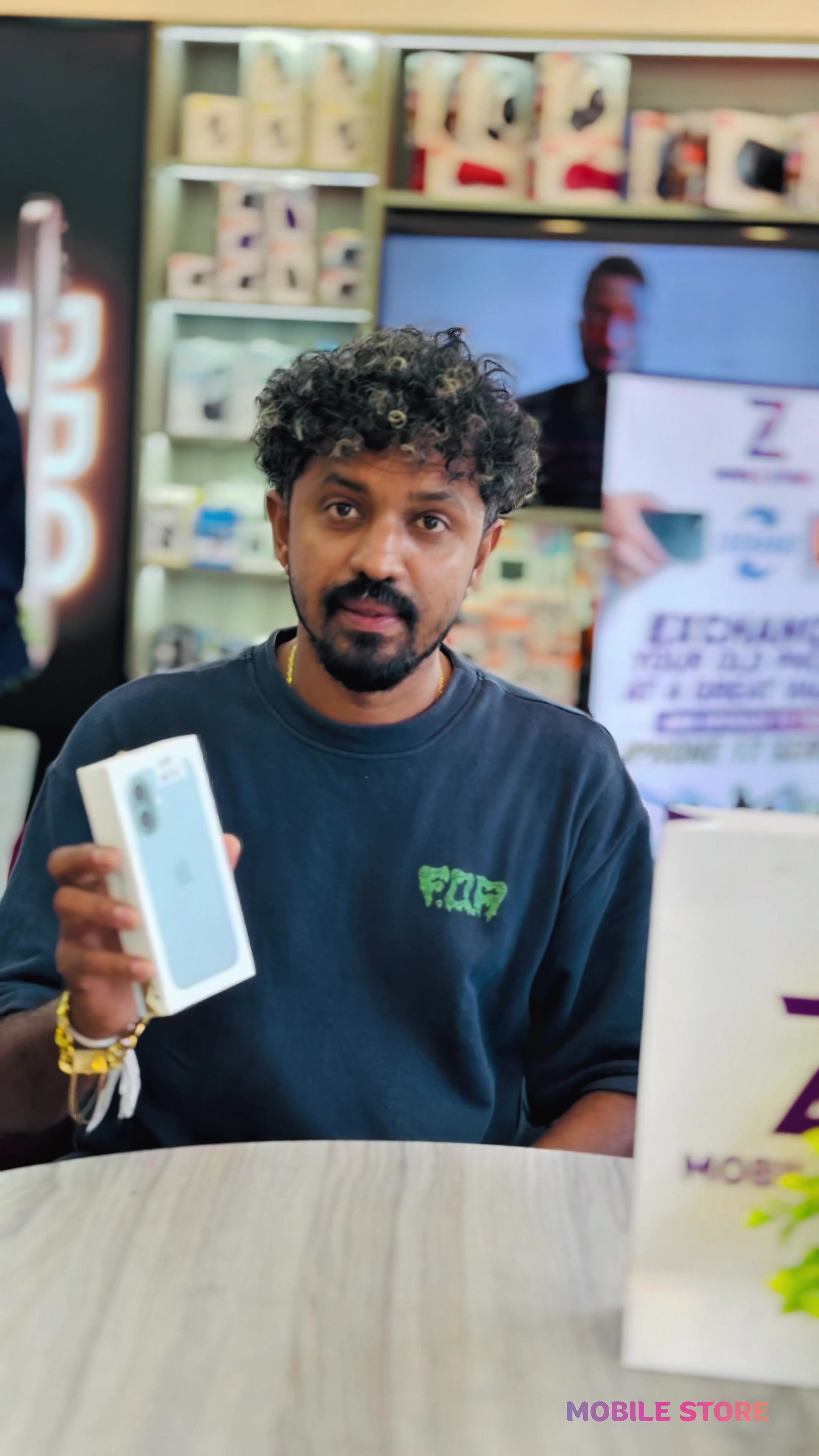 @MOBILE STORE