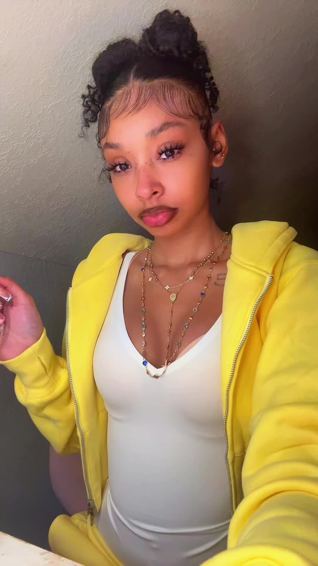 @bk<3