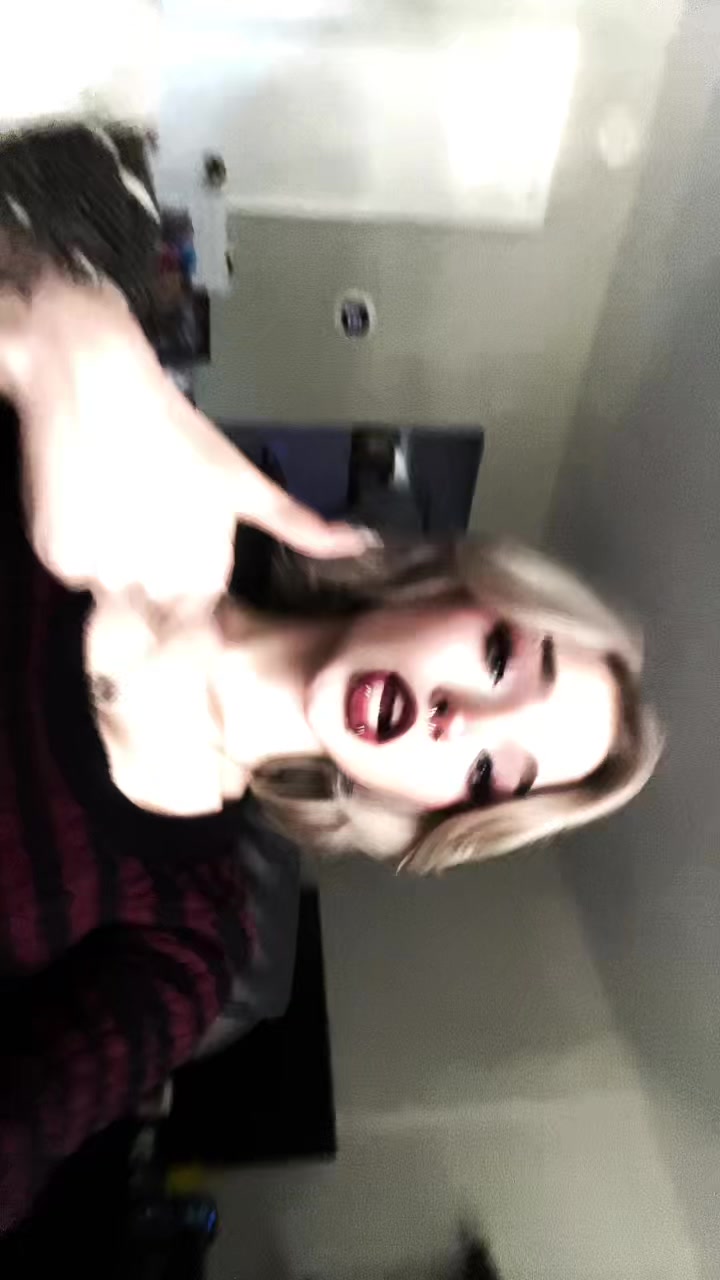 @k <3