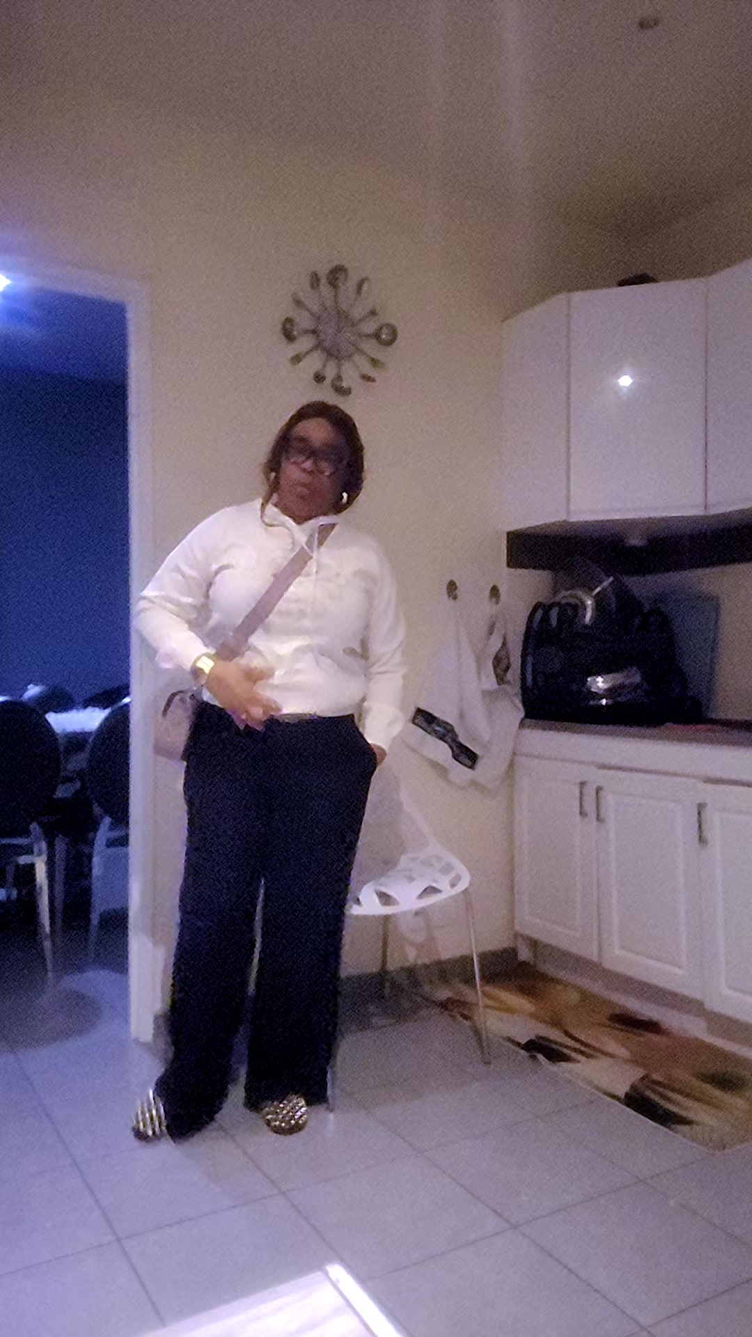 @Julia Bomongo mama ba gaulois