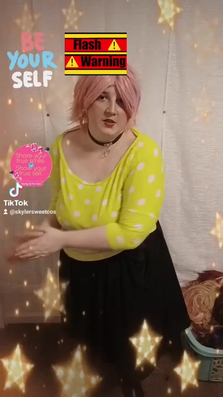 @ladyrosethorncos