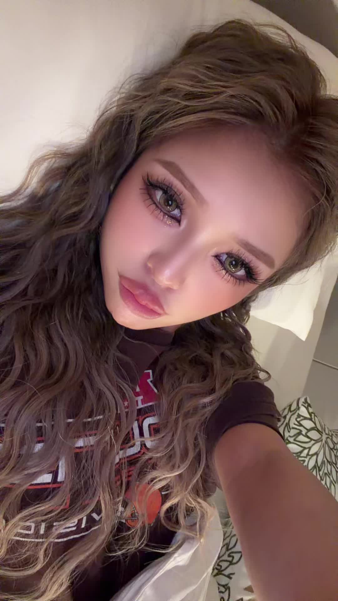 @マユ