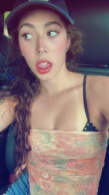 @✨