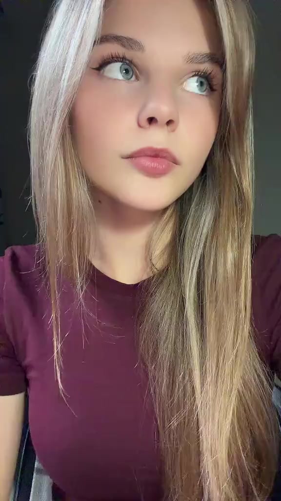 @Sonechka🕷️🌿