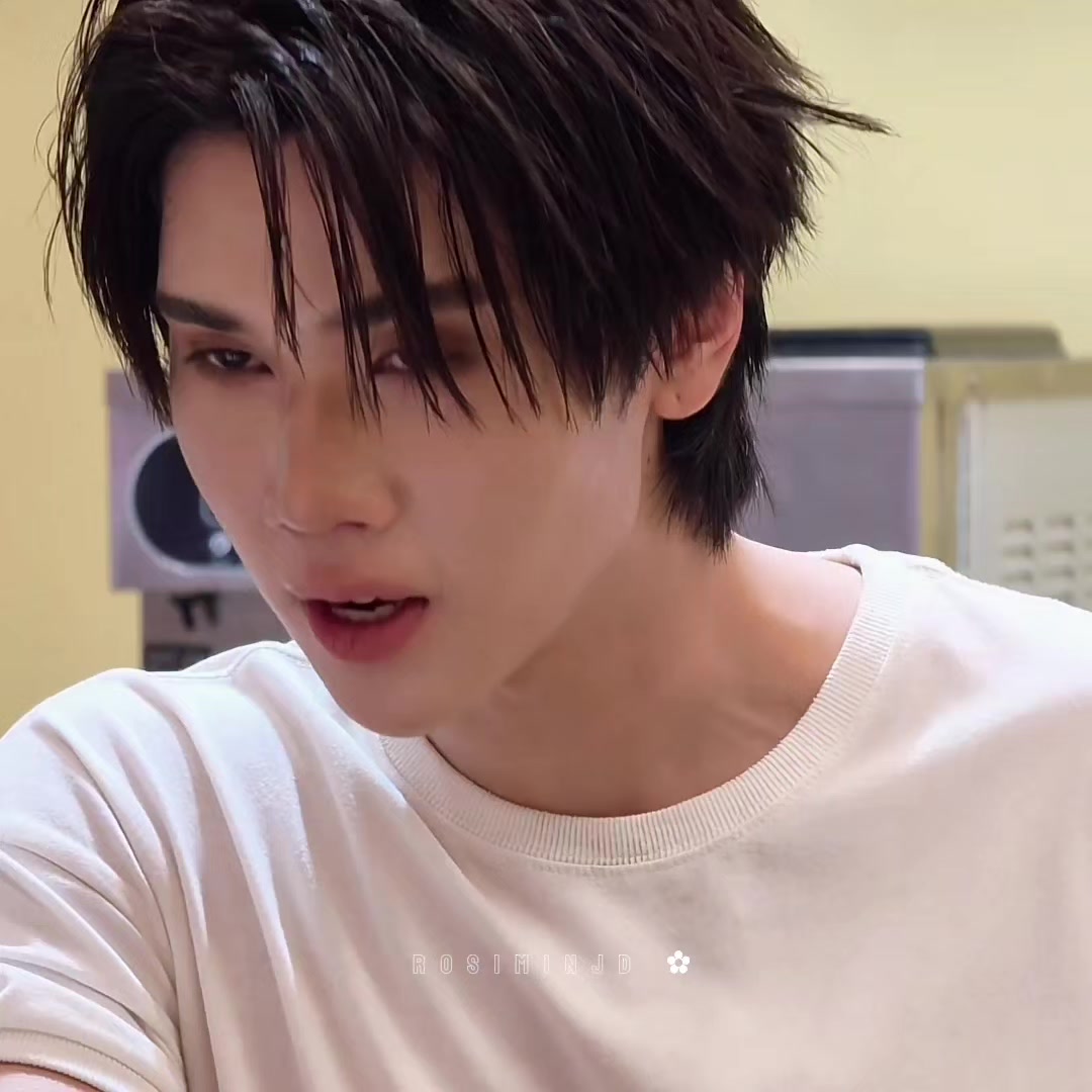 @๐ก๐ธ๐ผ๐ฒ๐๐ฒ๐ท ๐๐ห โ