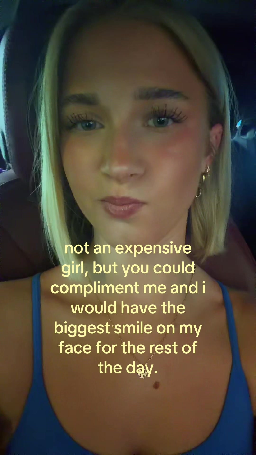 @theelliebarker