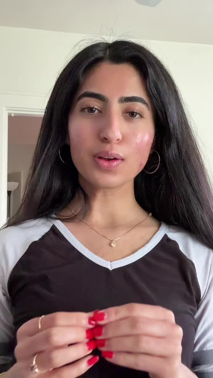@Bhumika🤍