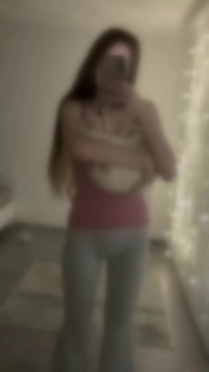 @nguynthhngly6789