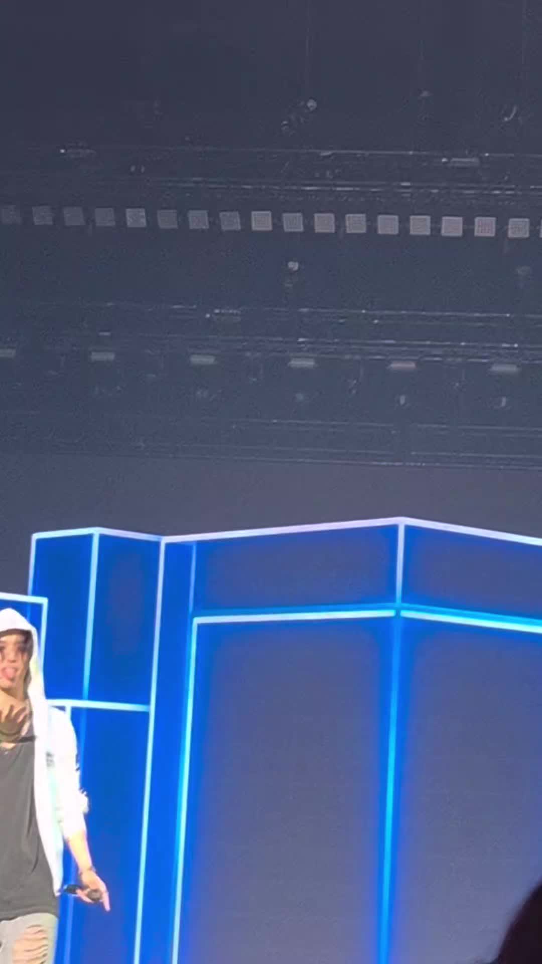@MIZUKI