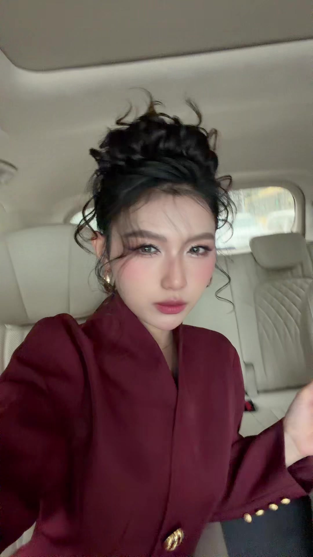 @Nana