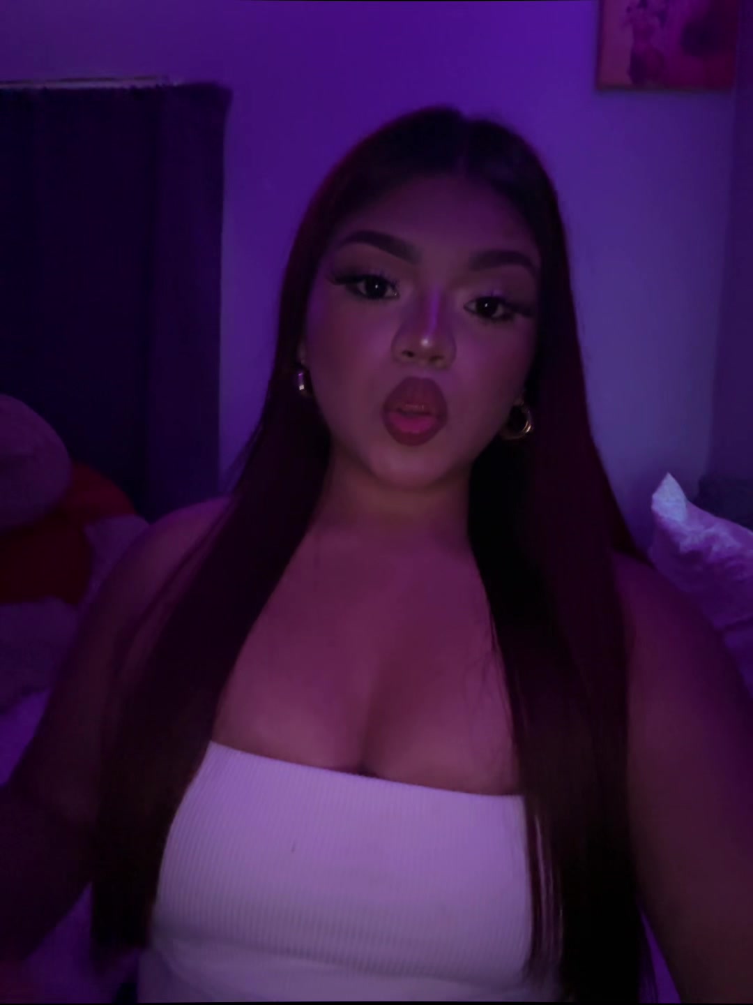 @Niki🖤