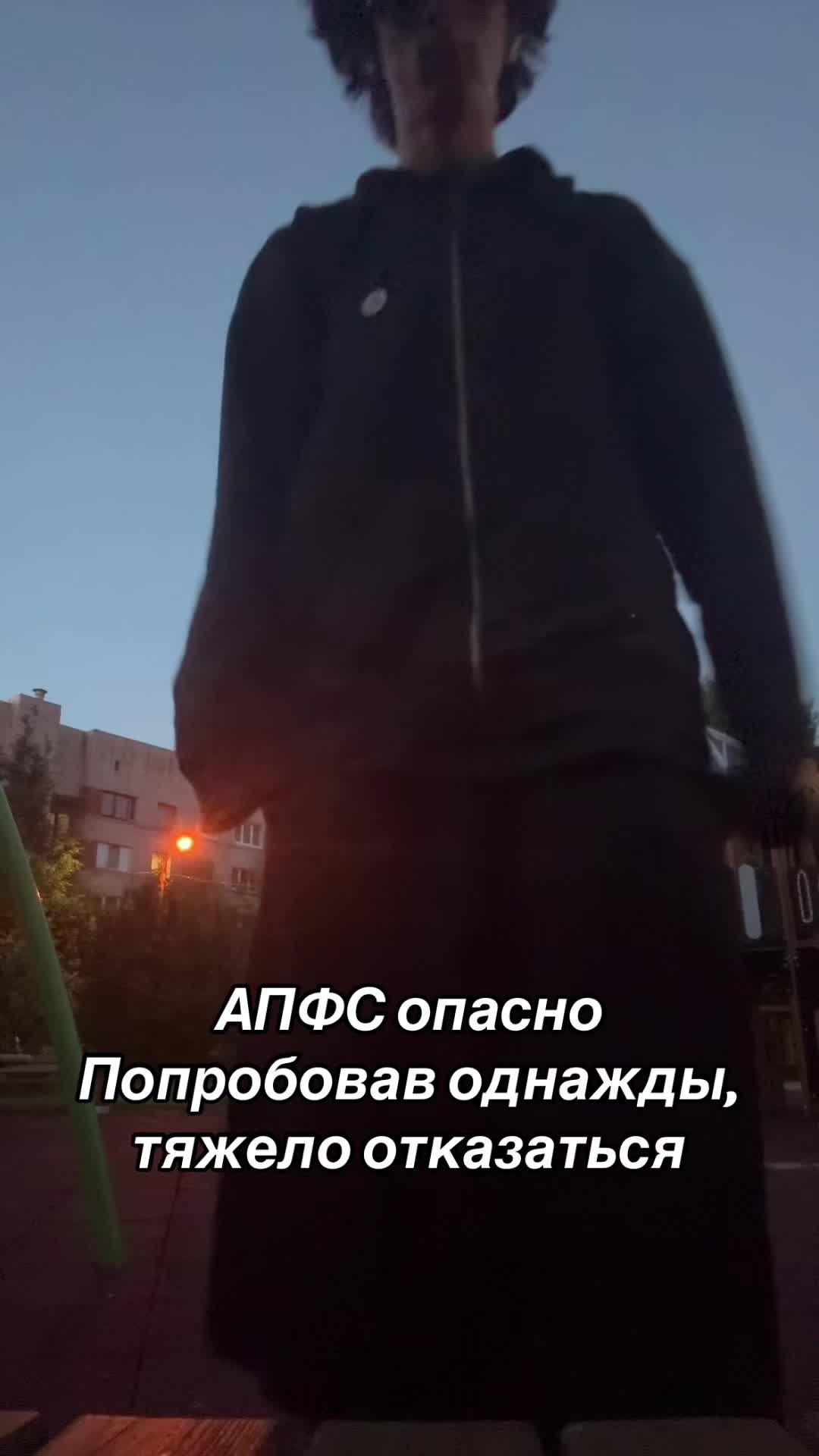 @LEWK1Y