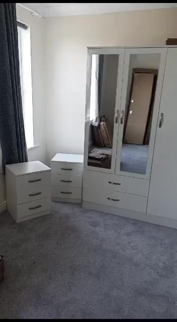 @UK Furniture