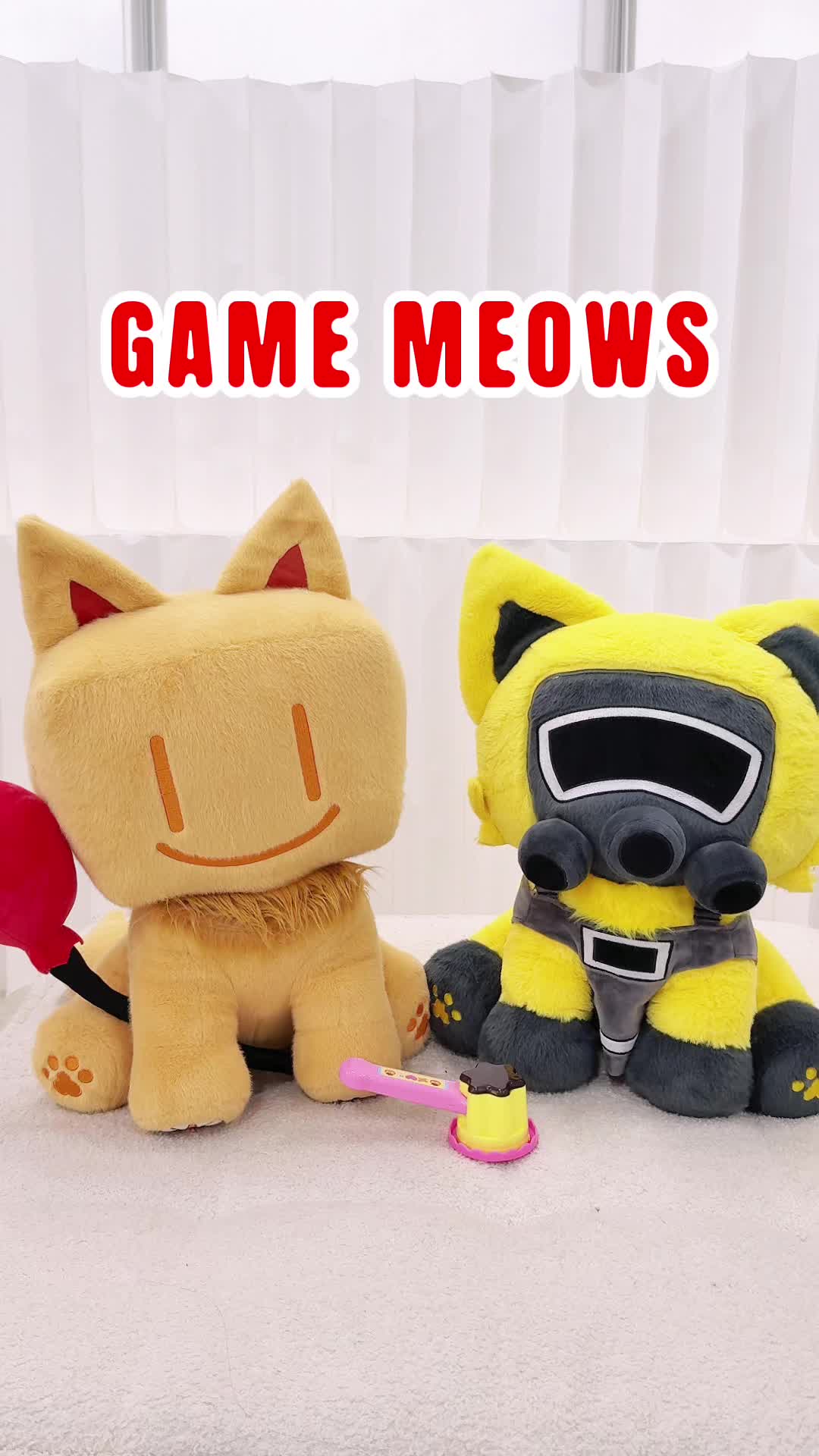 @PLUSHSHOP_USA