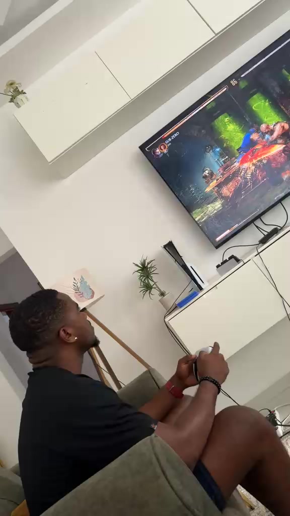 @Ezekudele