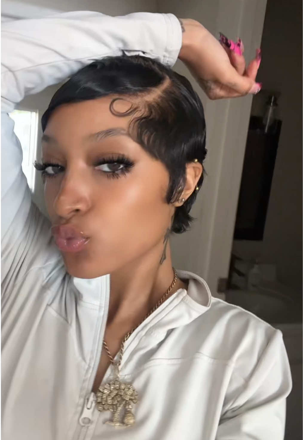 @NIECY SARAÉ