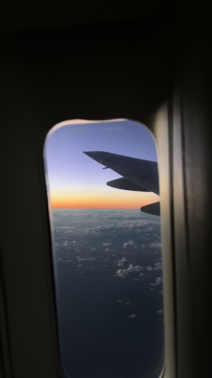 @Andrea 🌊 🌺 ✈️