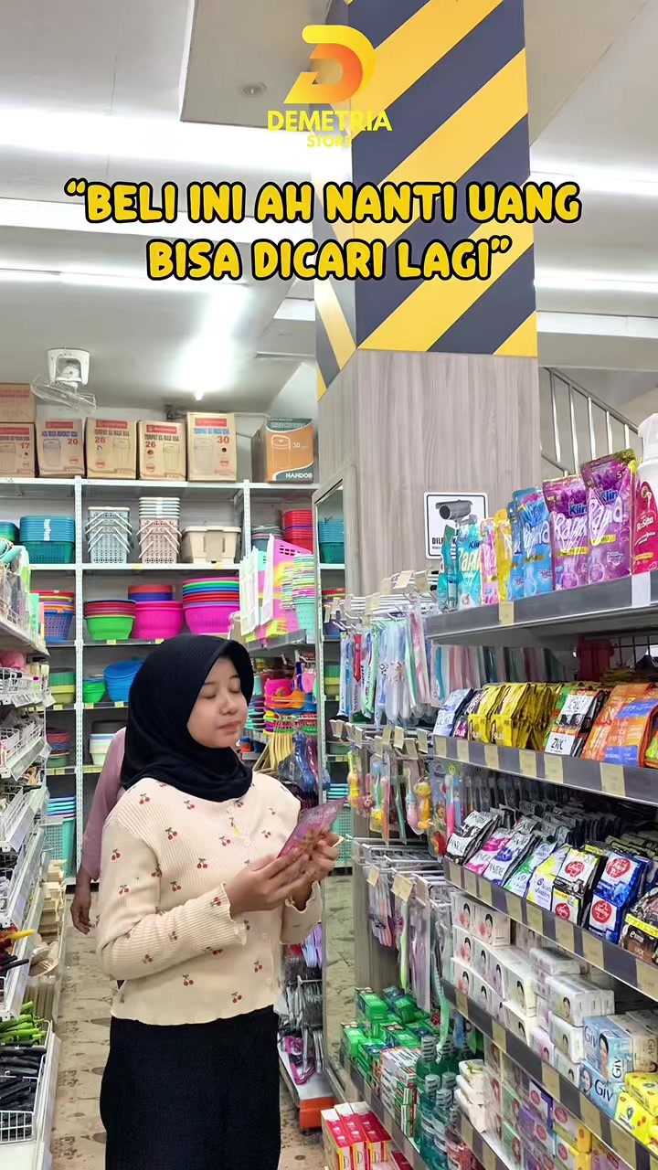 @Demetria_store