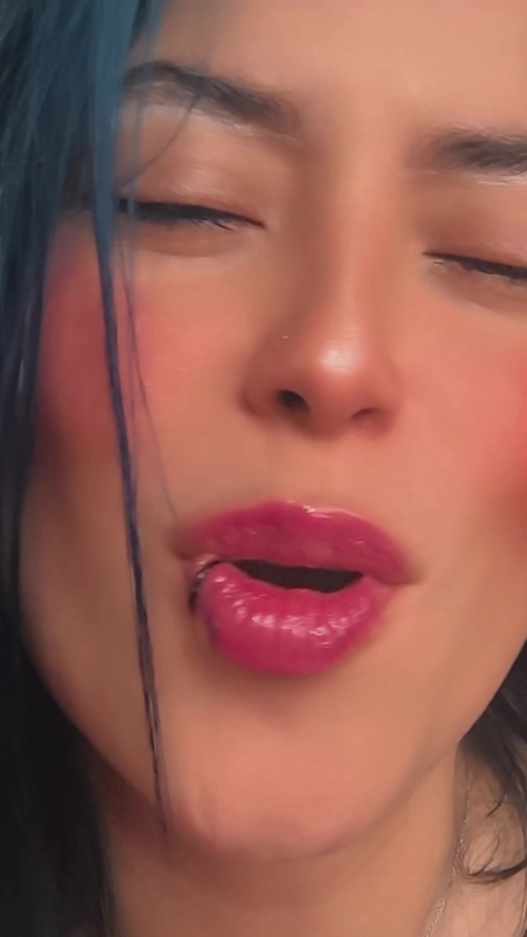 @lady🖤🖤🖤