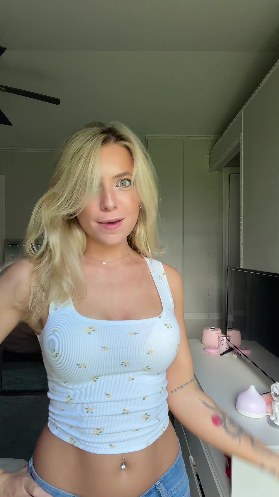 @KallieLynnn