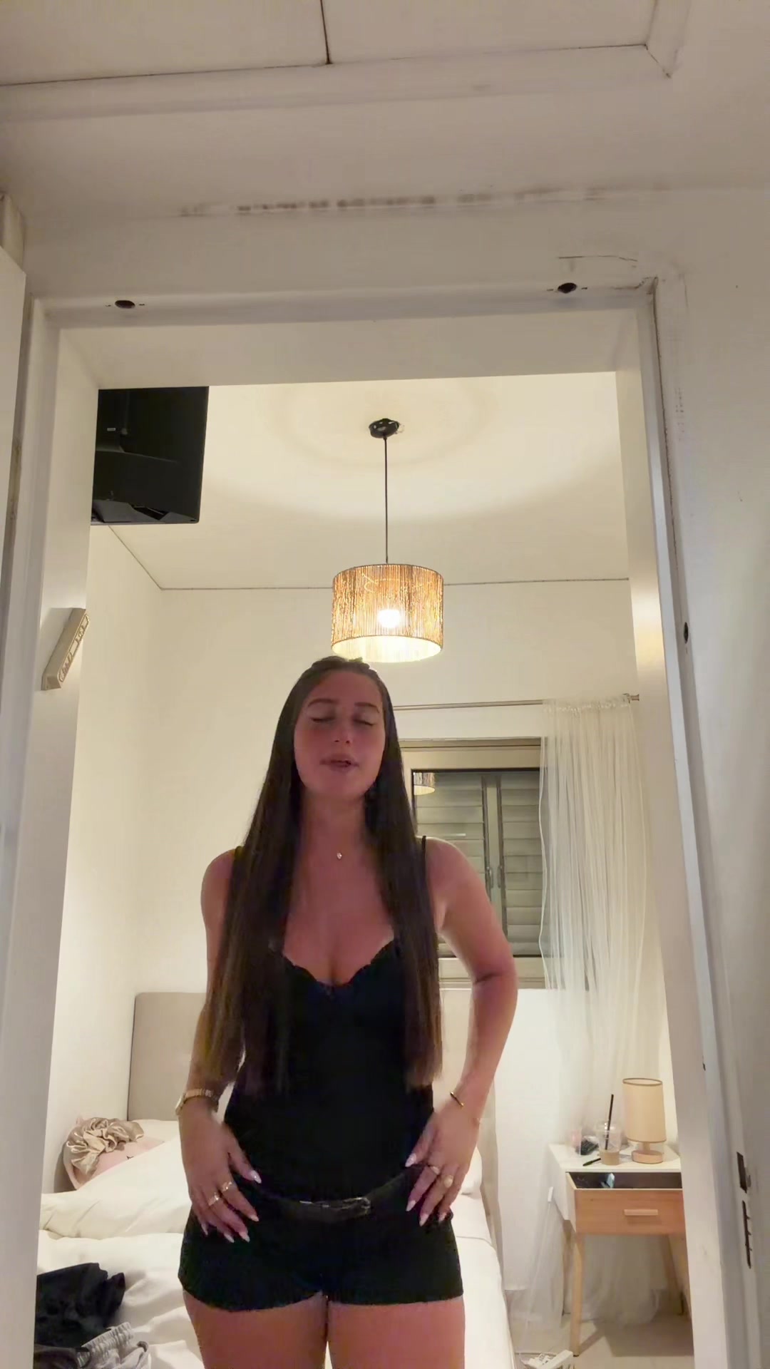 @daniella_zur