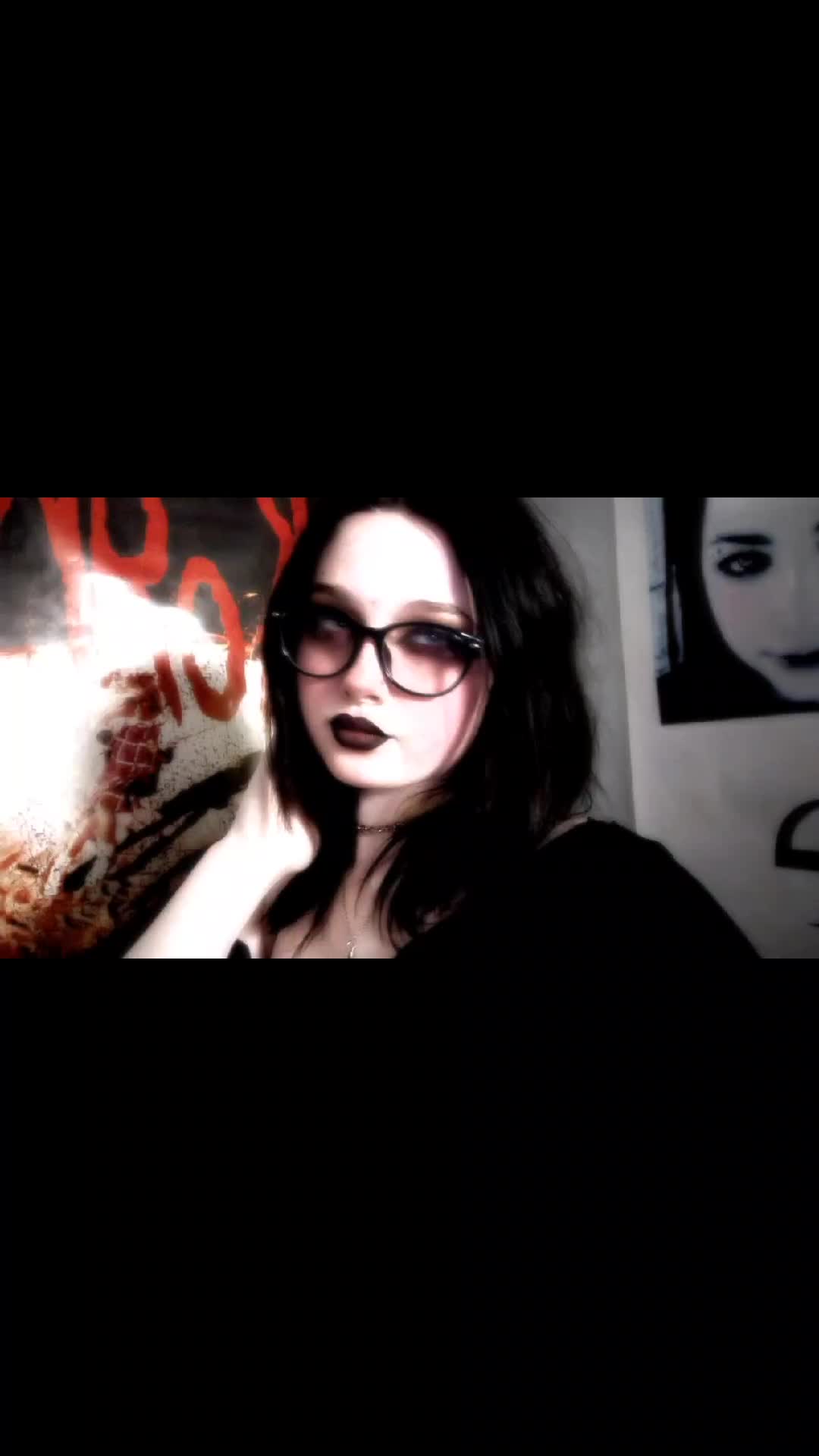 @🦇Julie-Anne🦇