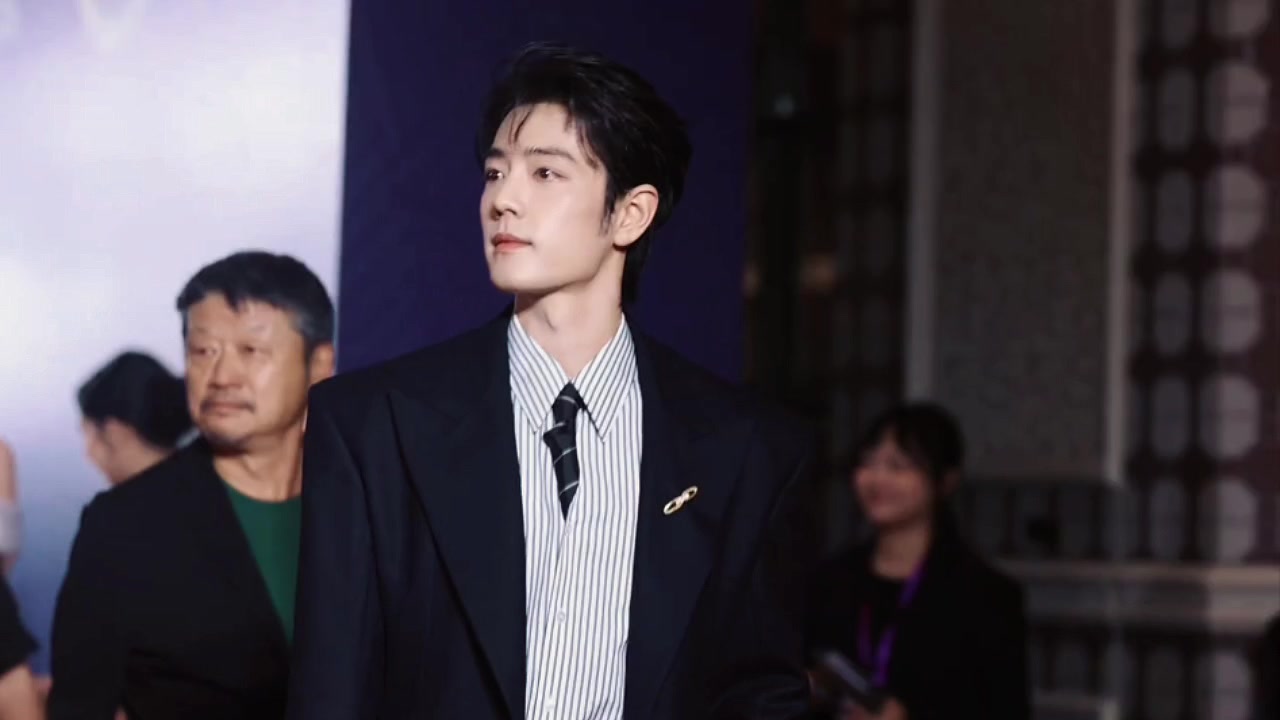 @PRAE'YBXZ.⁹¹⁸⁵