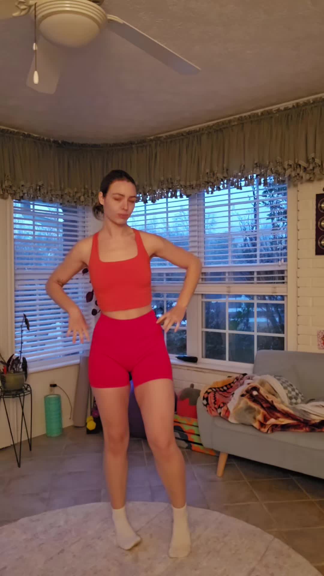 @Maddiefry
