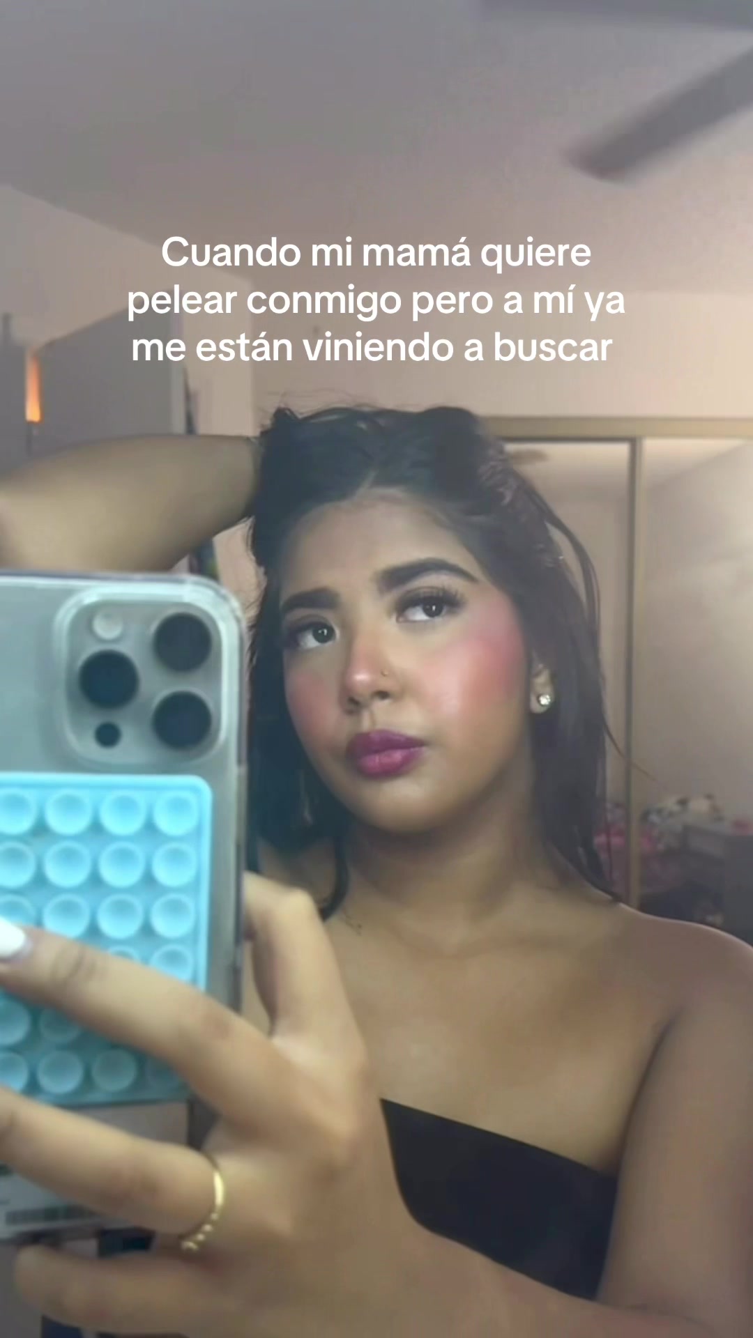 @Yvls
