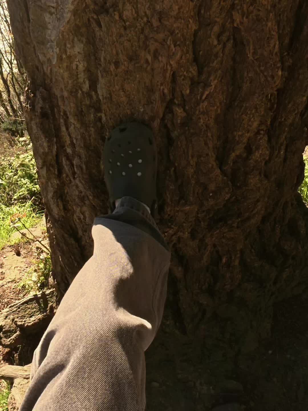 @️