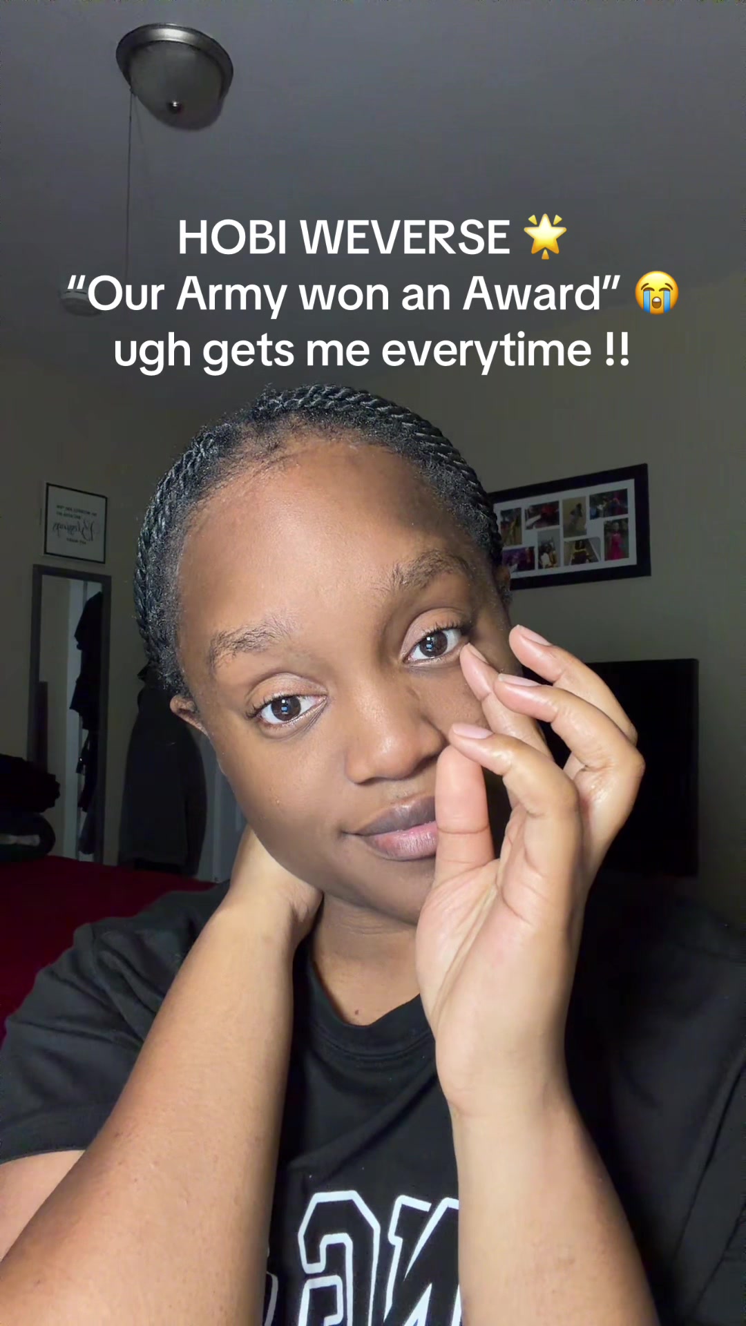 @yanique