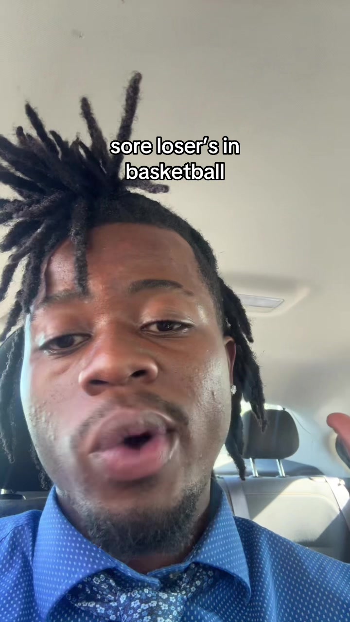 @moyoezzy