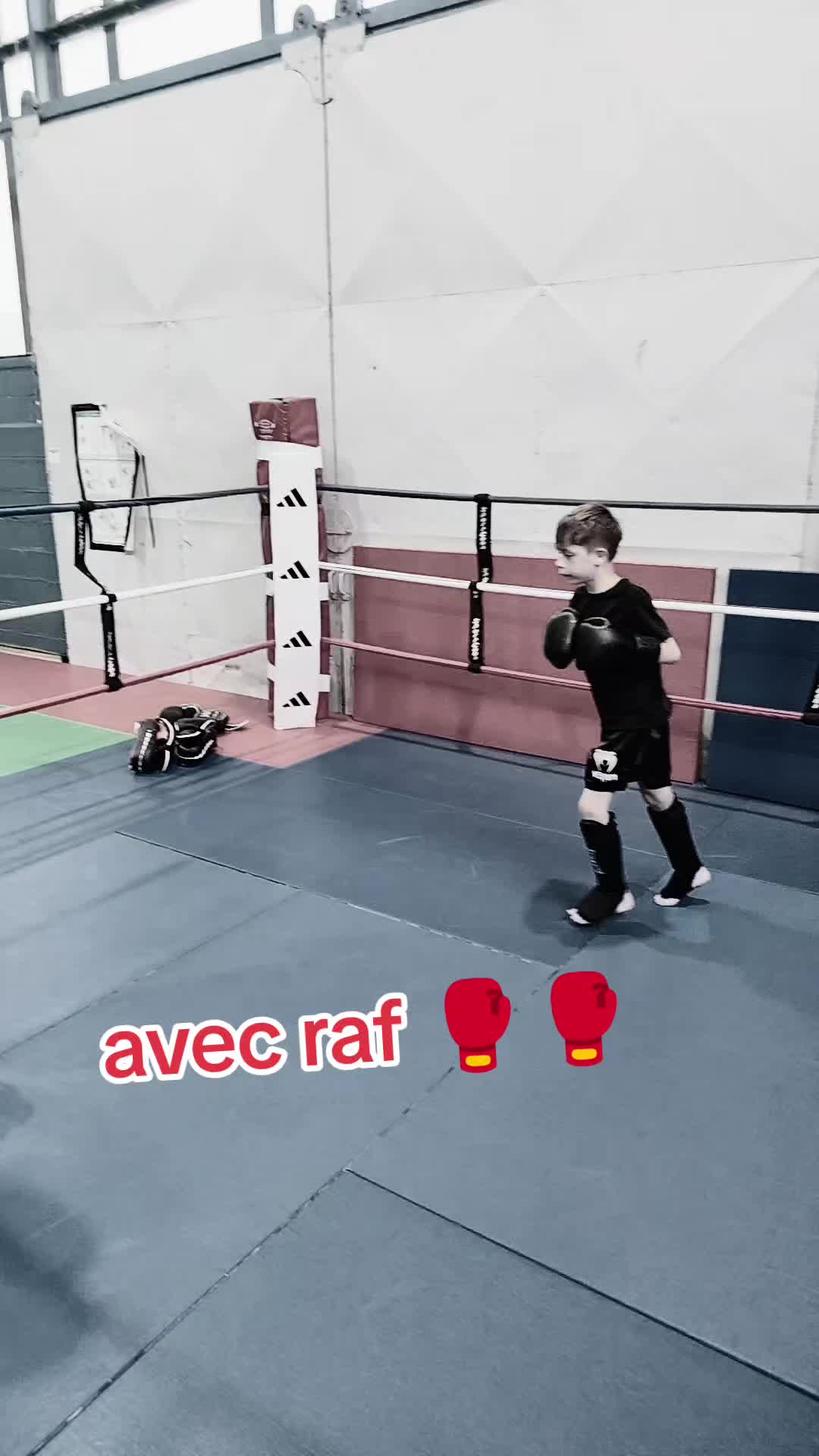 @kaïs Hauchard