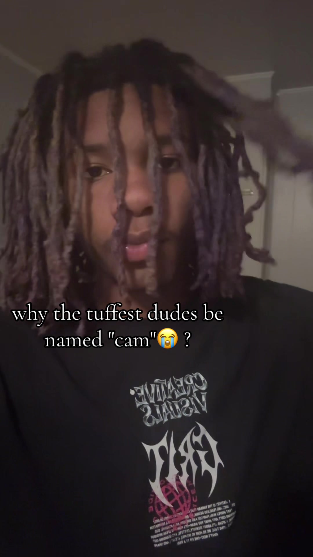 @￴ 𖤐