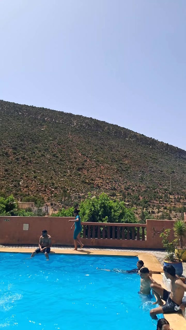 @🪭🦋فنيكيشة🦋🪭