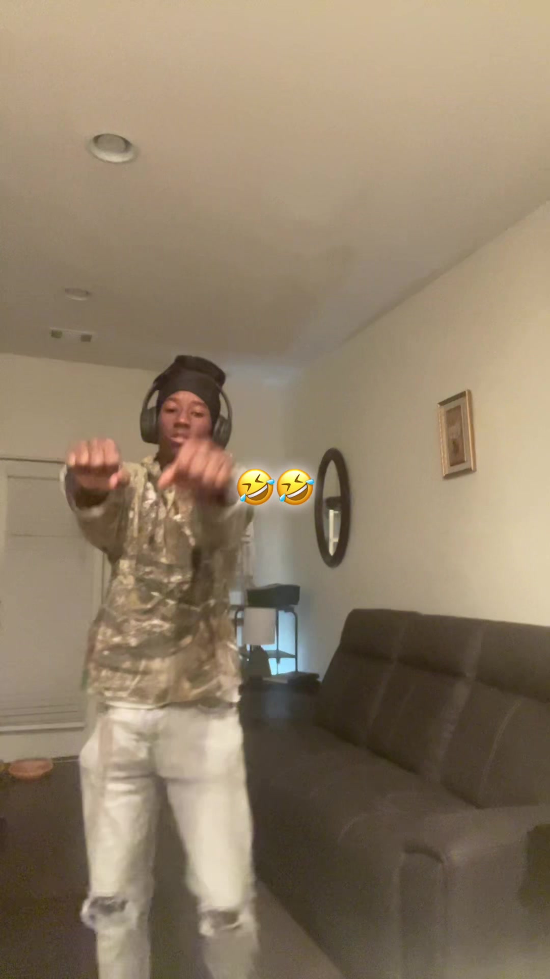 @Deuxe🏆