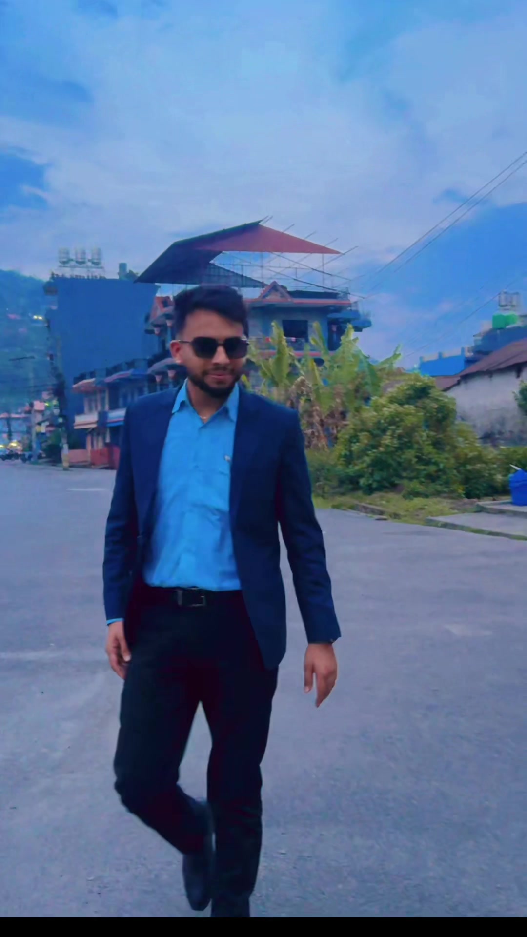 @SUNDAR WAGLE 👑