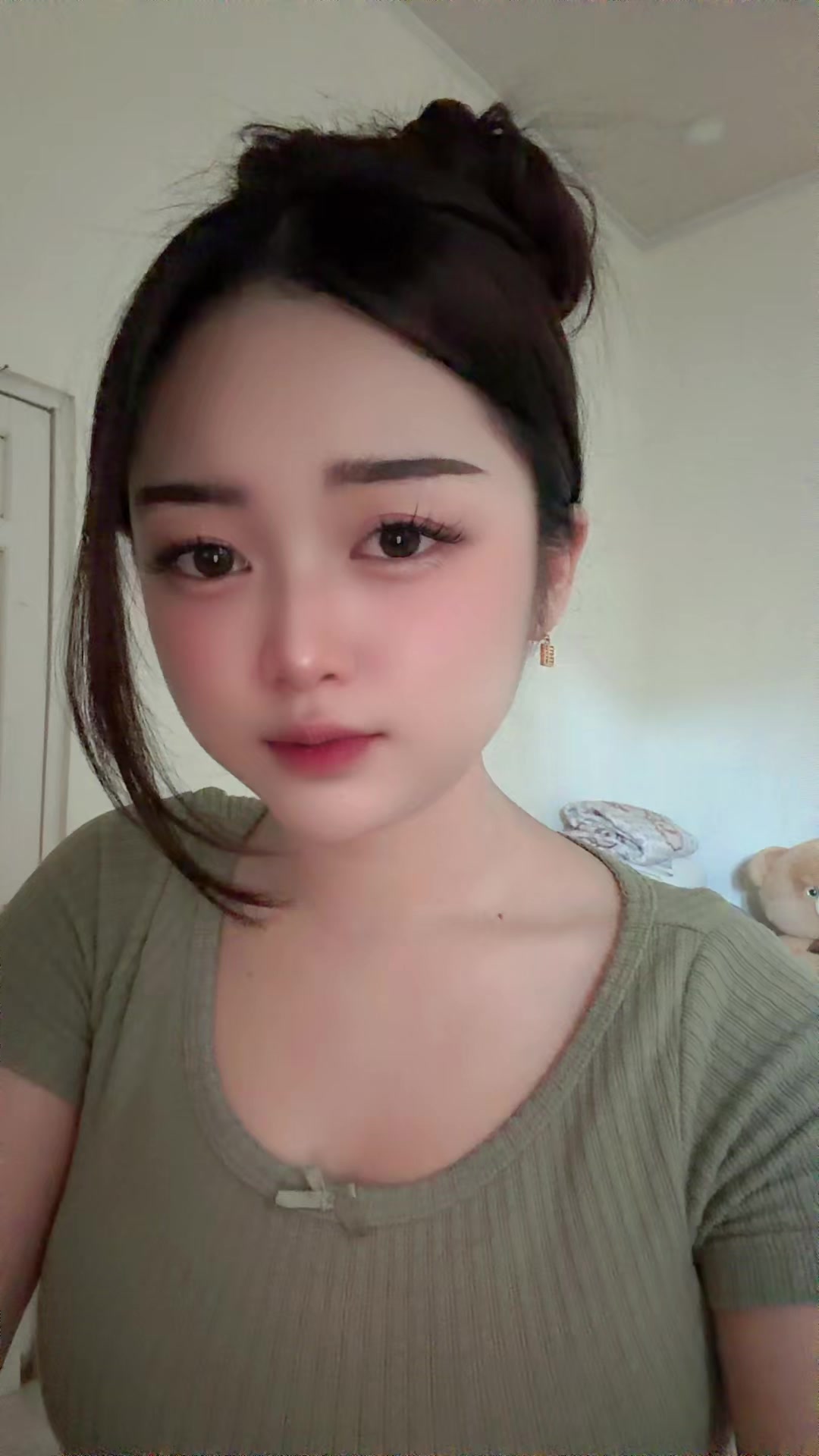 @_vyor