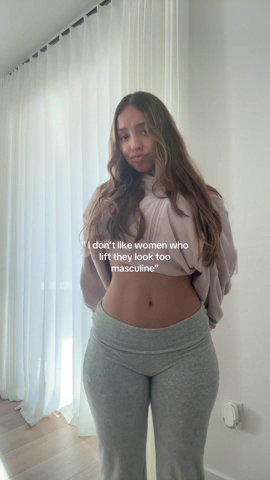 @Sophia
