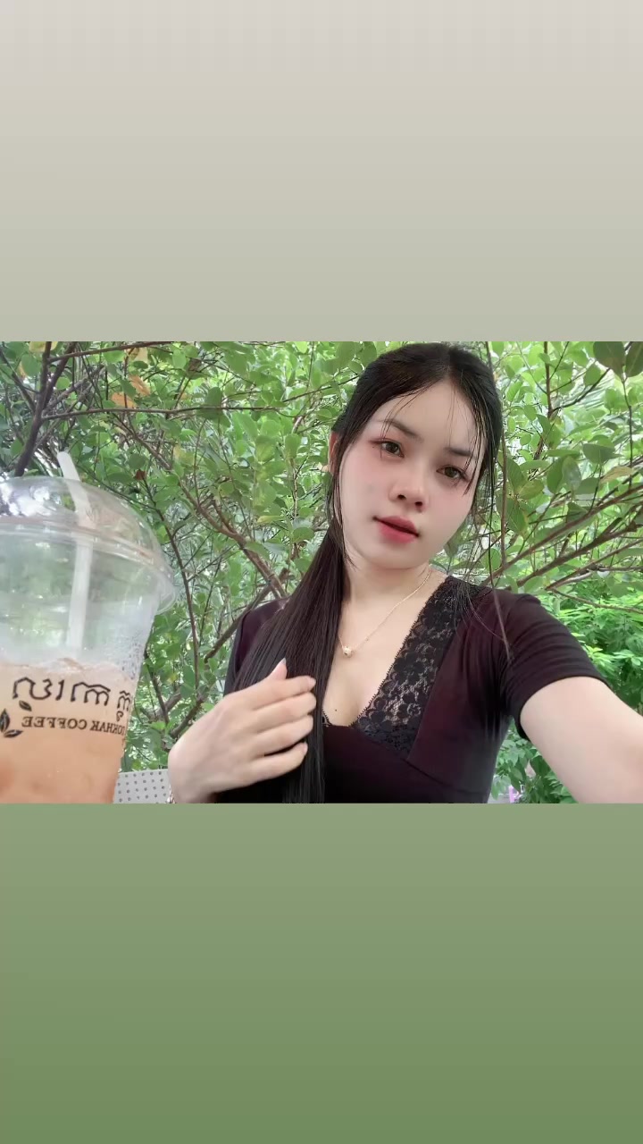 @Ł&Yacute;-លី 🎀
