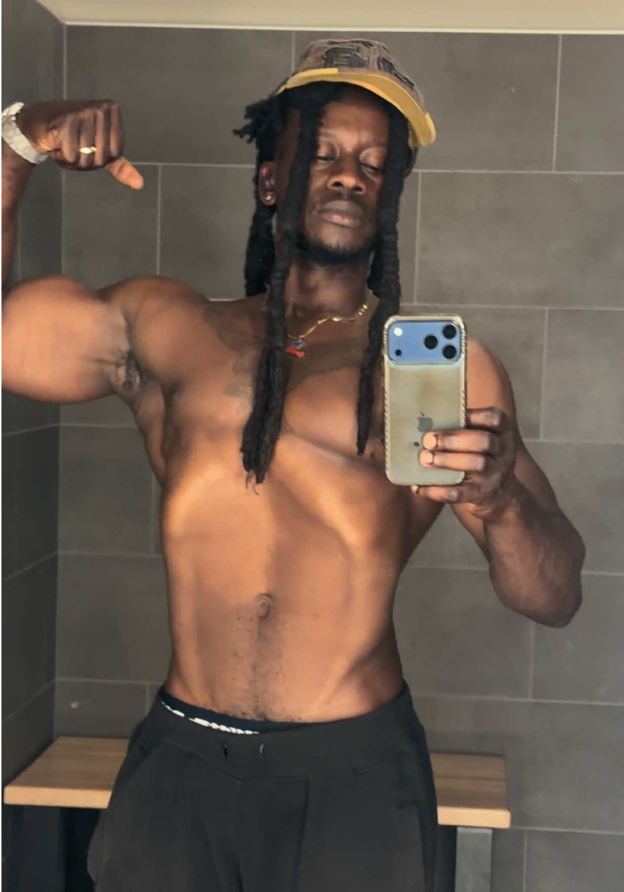 @Shredded_steve