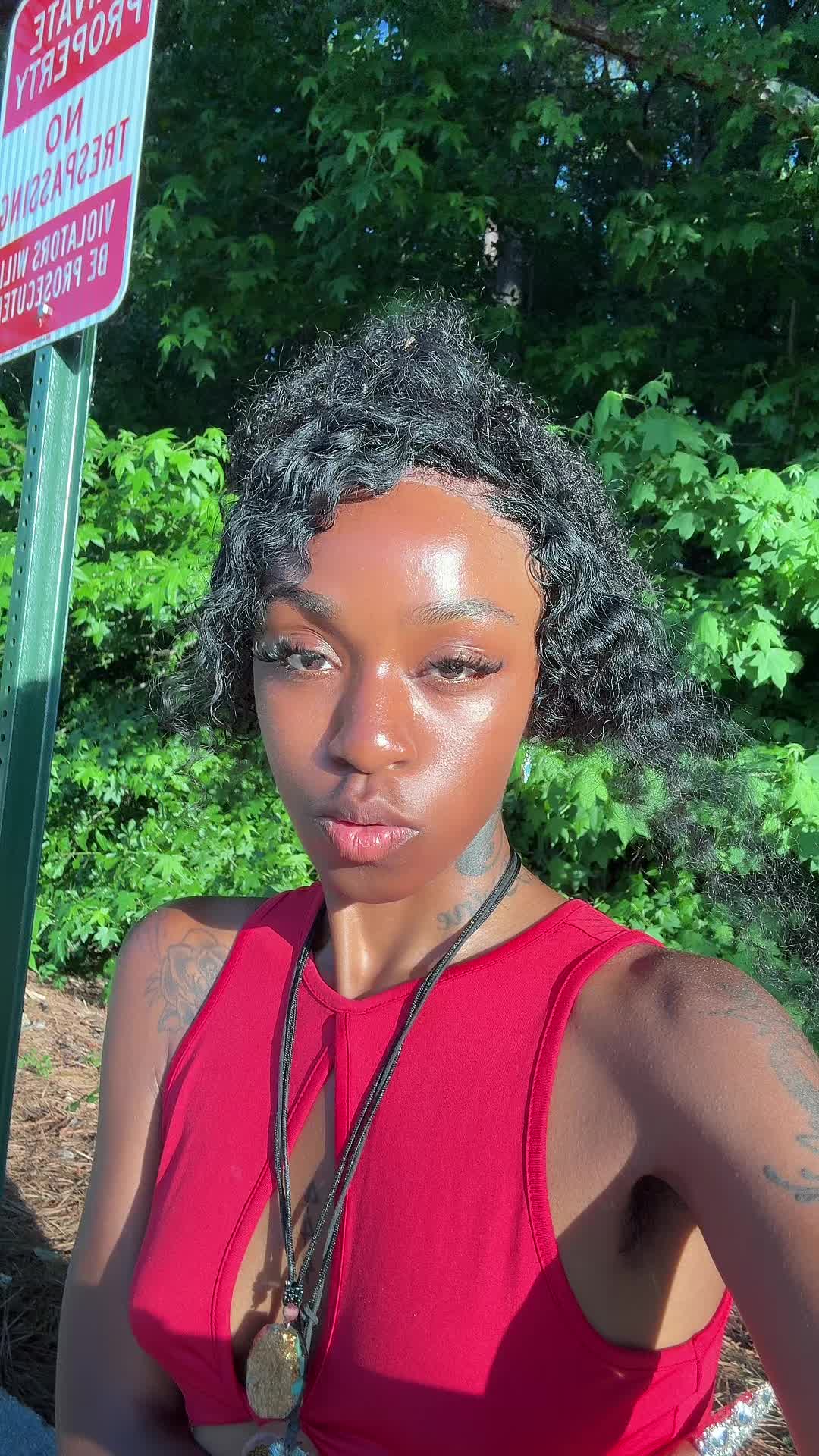 @Shecora