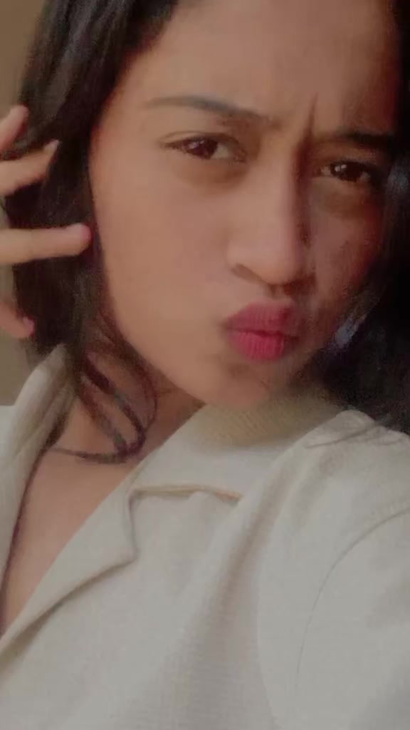 @ZeThMy 💋