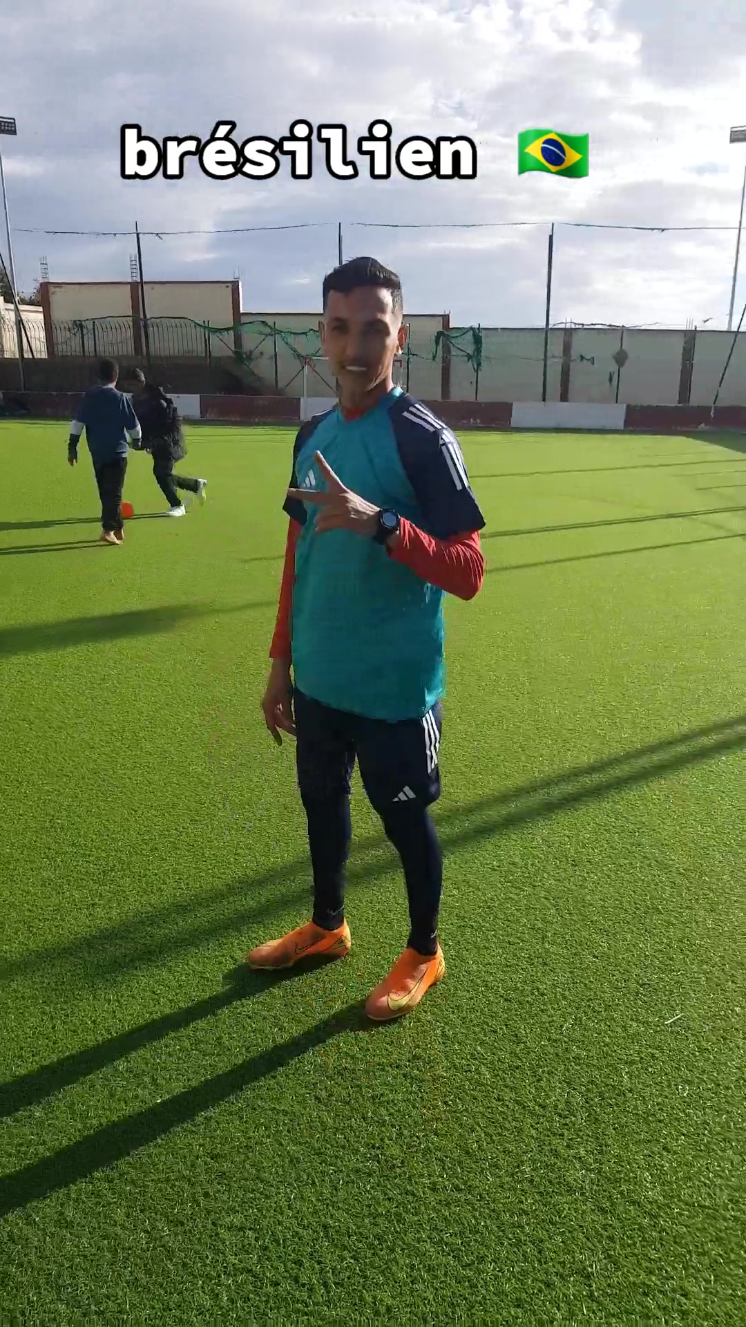 @AbdeLhaLim Zerrouki ๐๐ป