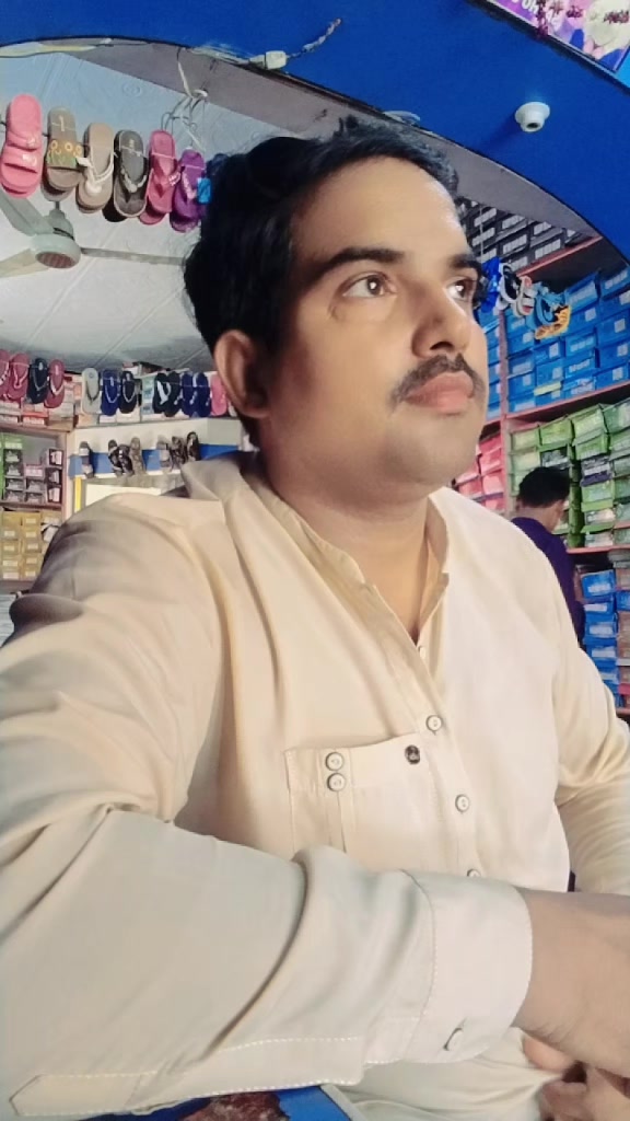 @RAVI SHOE'S DAUR