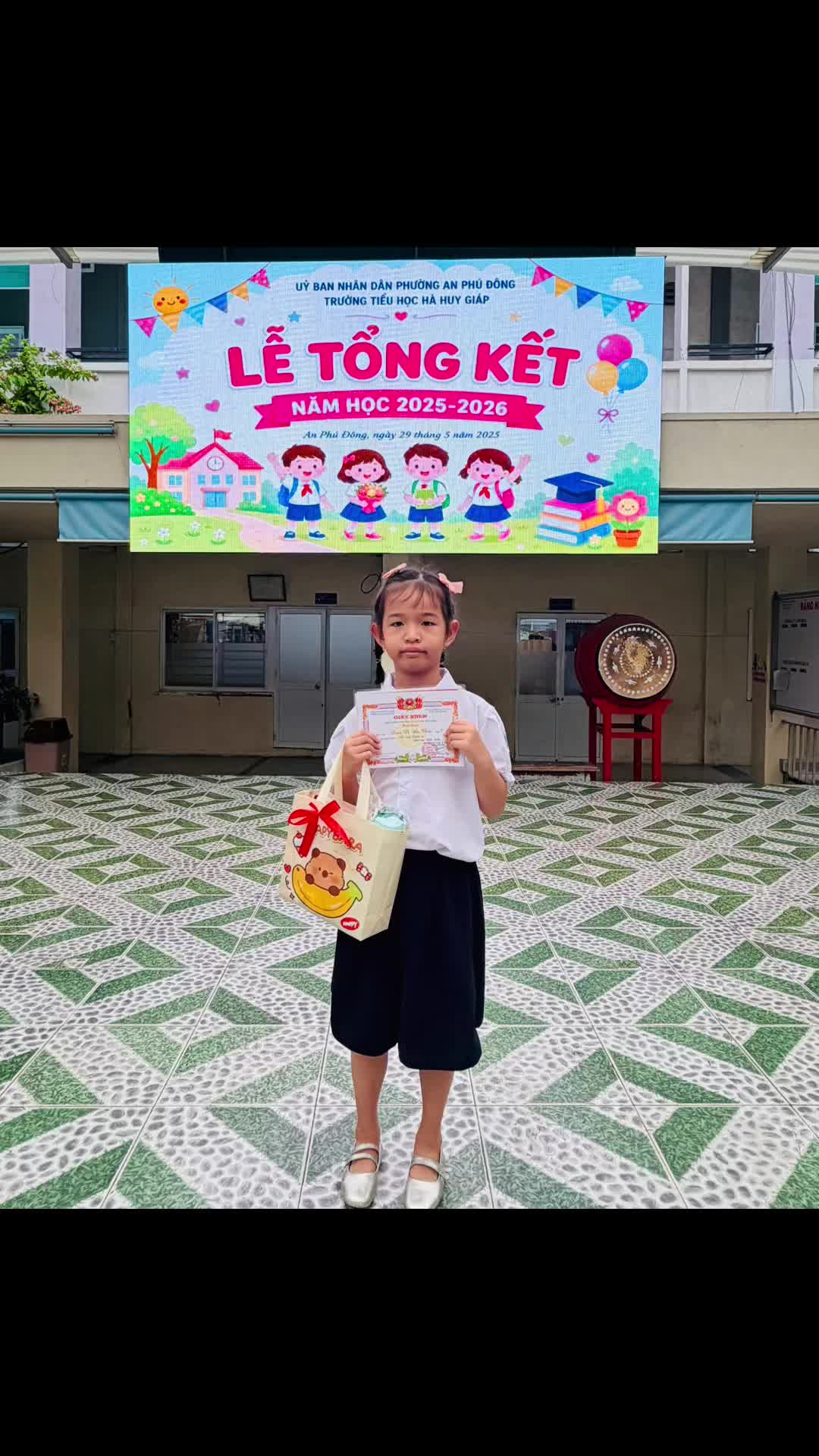 @𝓣𝓱𝓾ỷ 𝓣𝓲&ecirc;𝓷 🎀