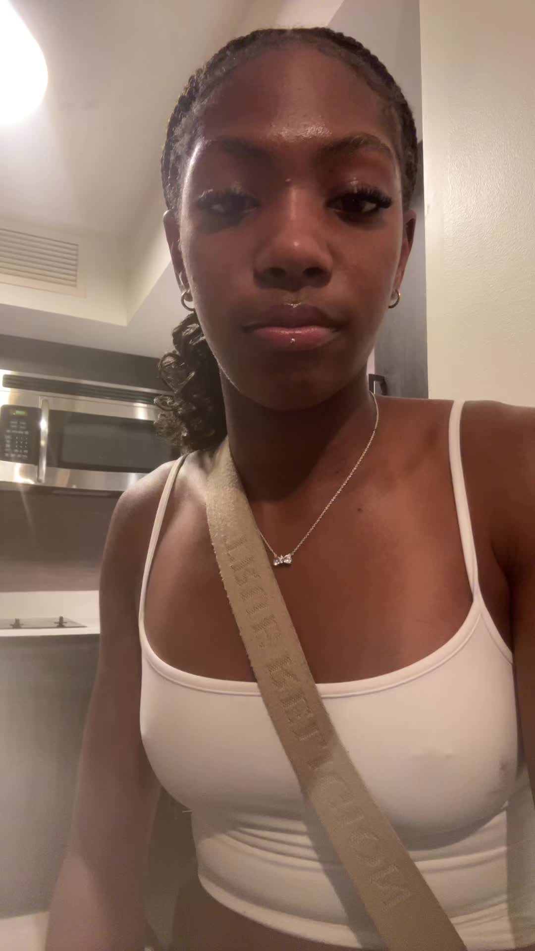 @🎀