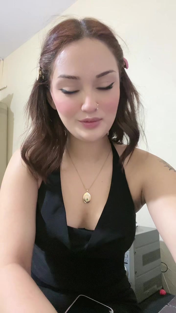 @Öyküsu😜