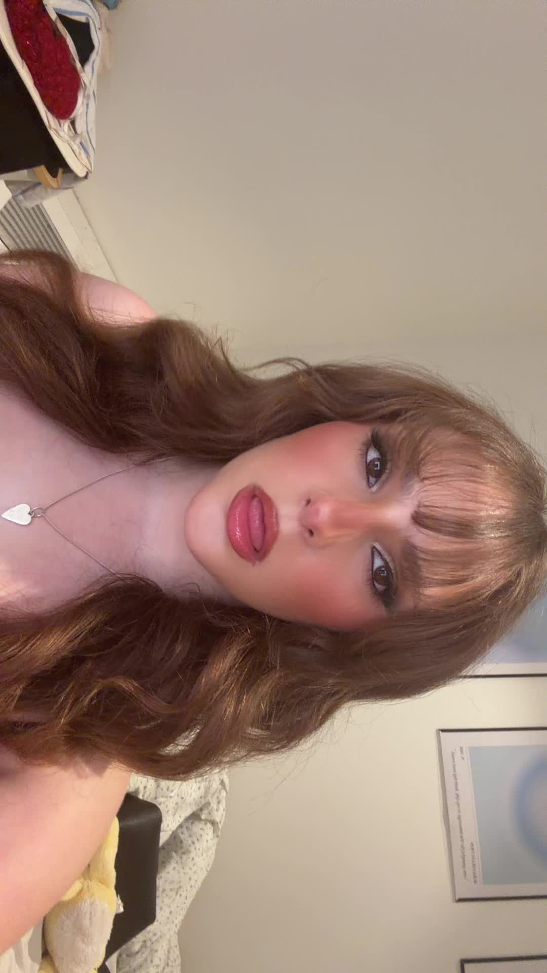@chloefree0210