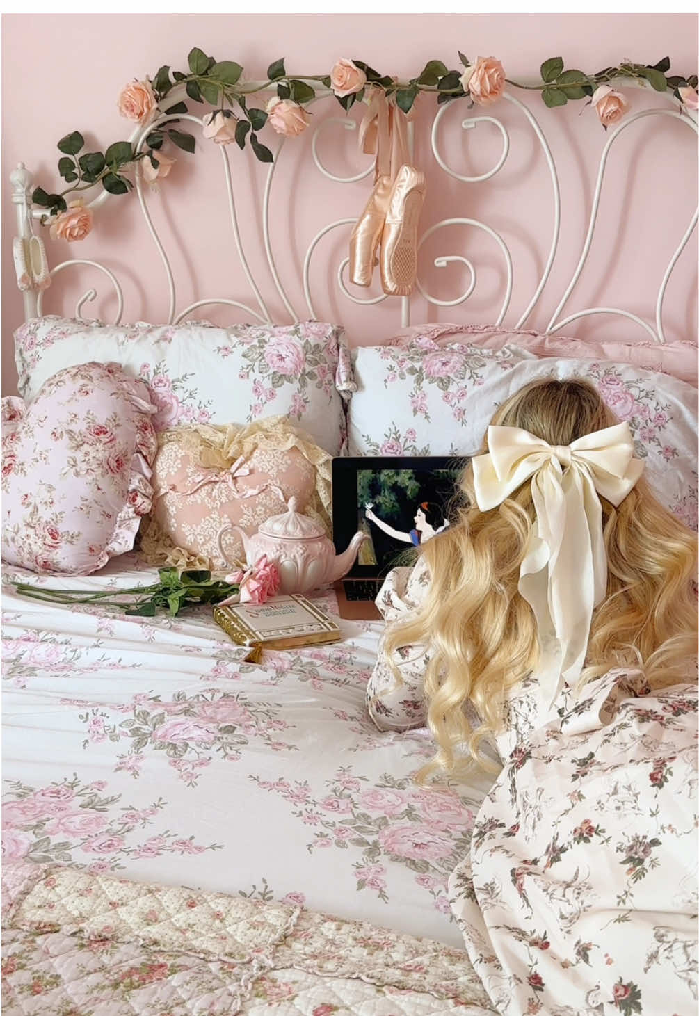 @𝓡𝓸🎀🩷